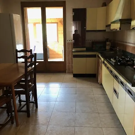 Holiday home La Senouillac
